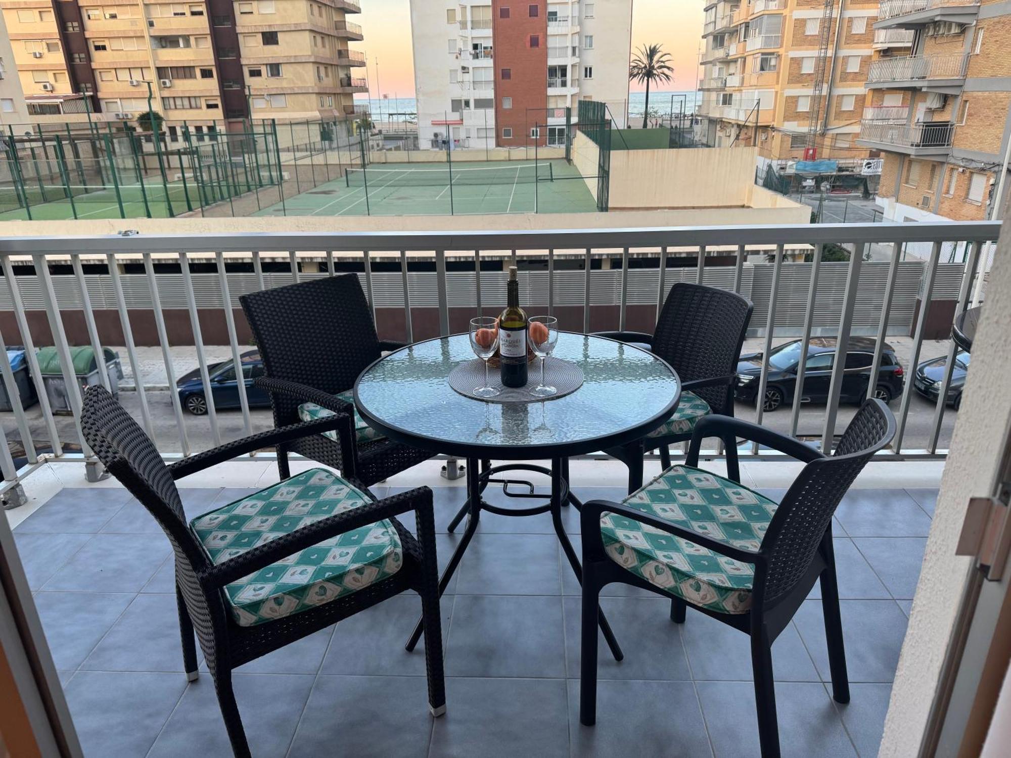 Lovely Family Apartment 2 Min. From The Beach Playa de Gandia المظهر الخارجي الصورة