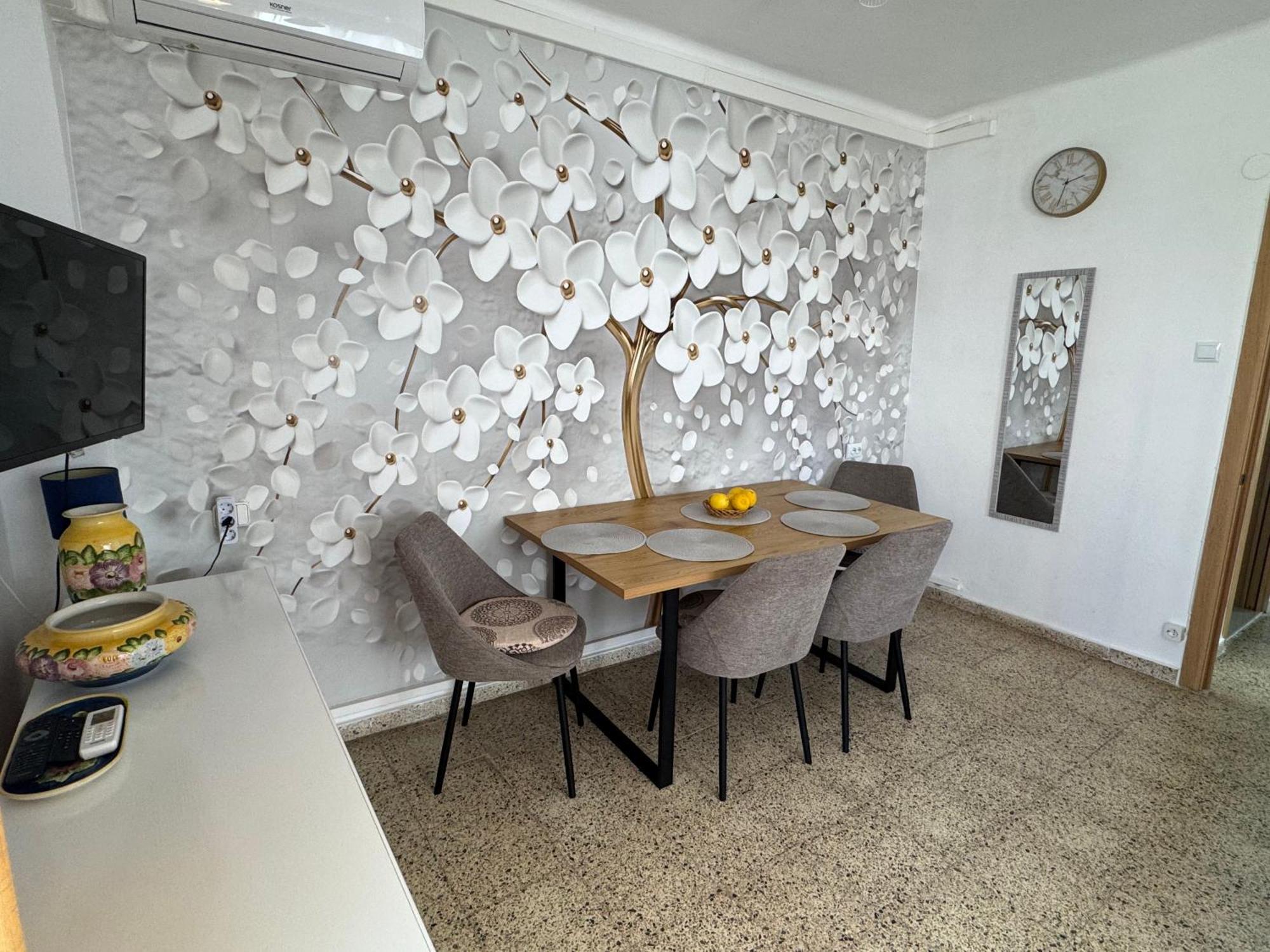 Lovely Family Apartment 2 Min. From The Beach Playa de Gandia المظهر الخارجي الصورة
